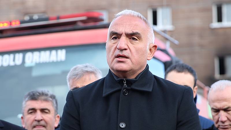 samil-tayyardan-bakan-ersoya-ak-parti-icin-artik-tasinmasi-agir-bir-yuk-532uwy8B.jpg