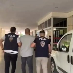 214 siber suc suphelisi yakalandi p3dOcGfp