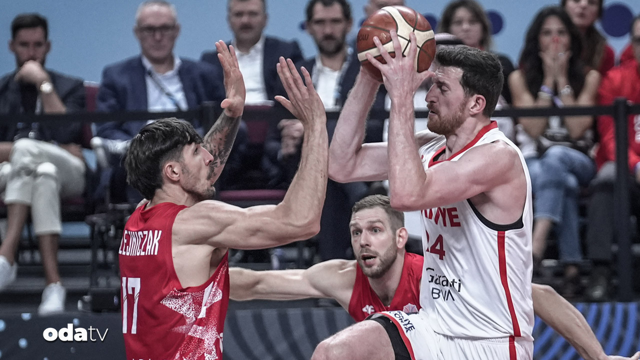 24 yil sonra ilk 12 dev adam yari finalde PJjRdQ7p