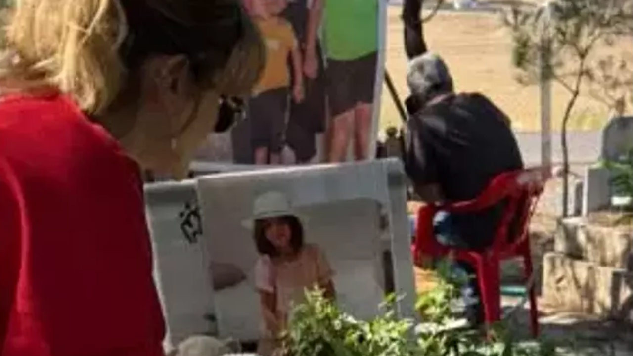 gonca vuslateri narini ziyaret etti Y7ZE2rNY