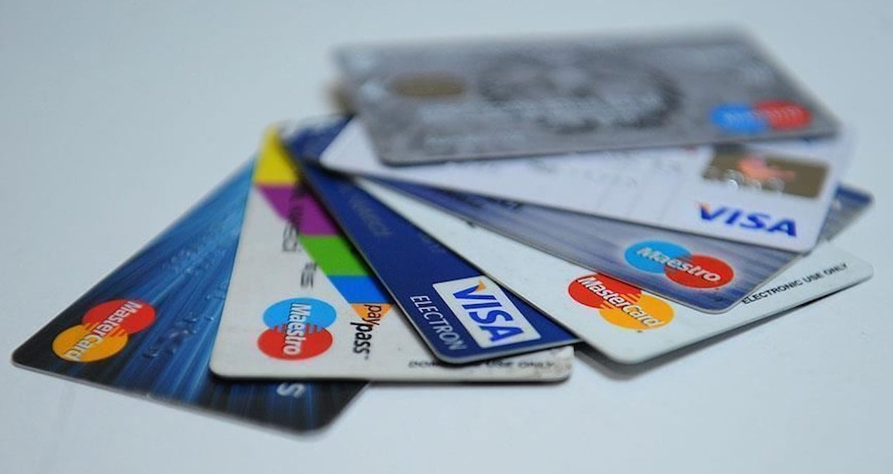 kartli odemelerde rekor agustosta 215 trilyon tllik islem yapildi FzjJJhU4