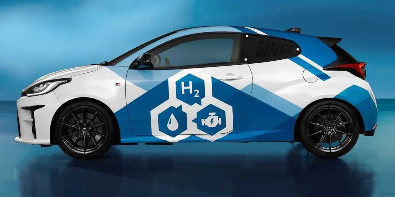 toyotanin ceosu buyuk bir degisiklik duyurdu dizelin yerini hidrojen alacak qfj349P2