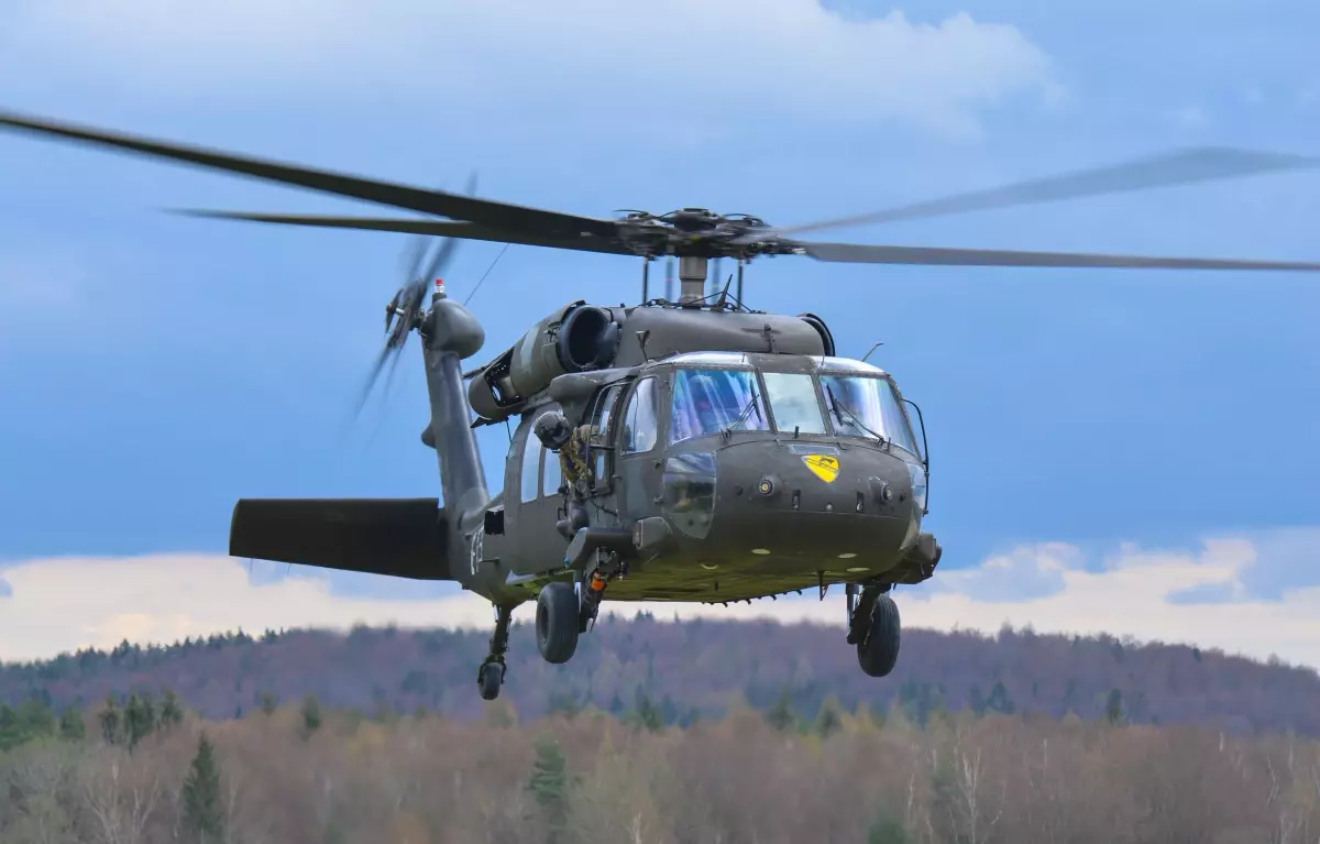washingtonda helikopter kazasi 4 asker hayatini kaybetti HGLvFamJ