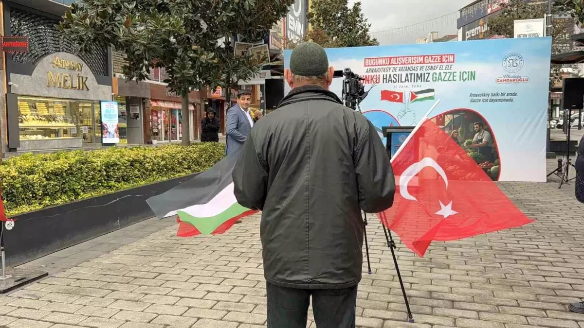 arnavutkoyde gazze icin tek yurek eyCVGUqy.jpg