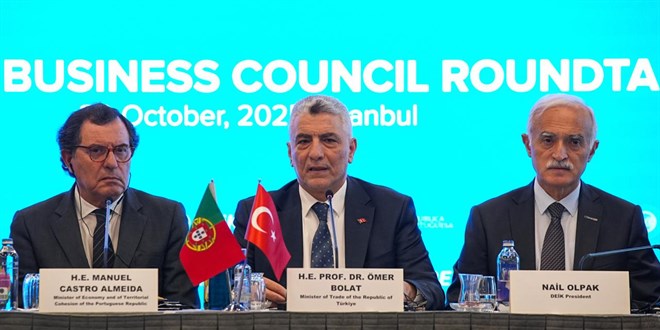 bakan bolat portekiz ile karsilikli yatirimlar cok daha hizli artacak B3mbbRap.jpg