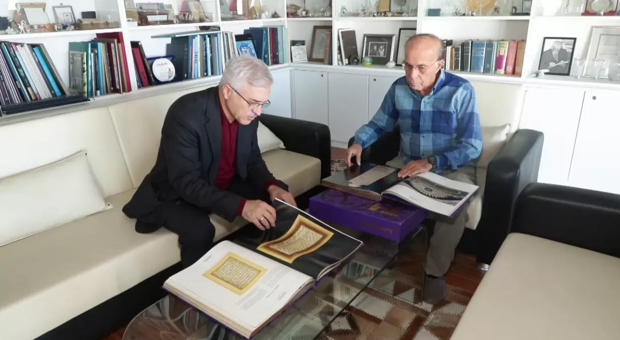 ilahi cizgiler hat sanatinin onculeri kitabi okurlarla bulustu hWPKb1MZ.jpg