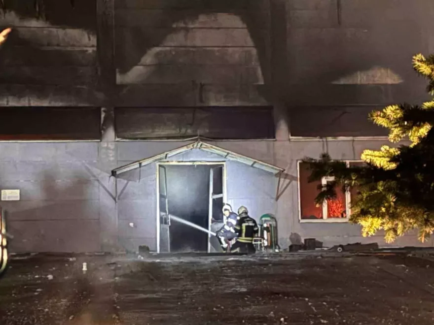 Trabzon’daki Fındık Fabrikasındaki Yangın Kontrol Altında