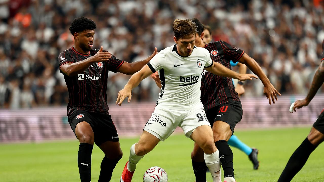357 gun sonra yeniden besiktas formasi giydi QF3PIiiU
