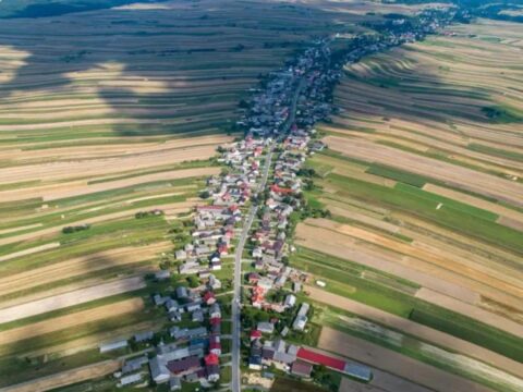 6 bin kisi 9 kilometrelik tek bir sokakta yasiyor y7baYzMp