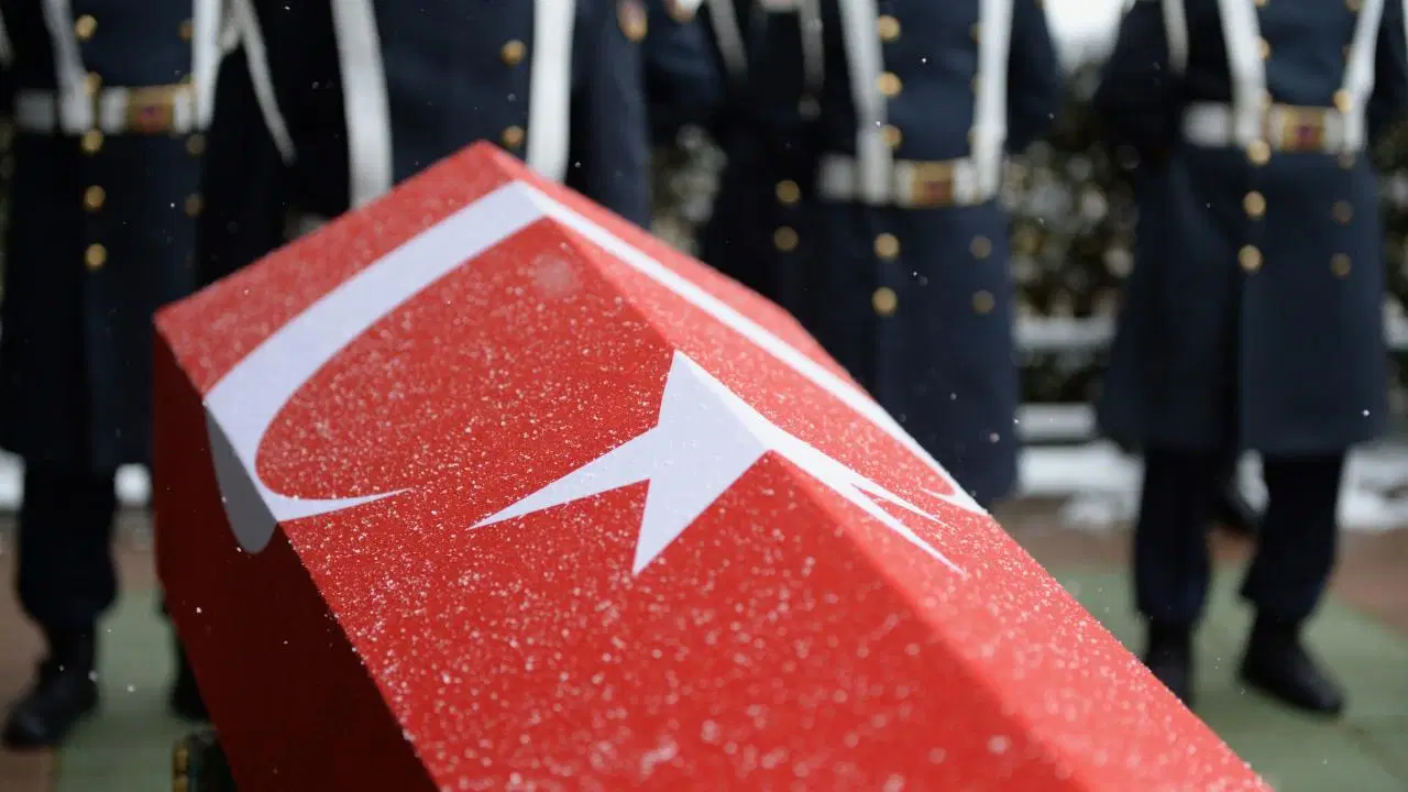 Bakan ciftci aci haberi duyurdu eskisehirde uzman cavus sehit dustu J6ReGtGd